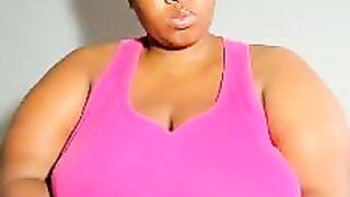 ThickLeeyanaX - the audience helps a girl cum at a stripchat big-tits-young kissing topless shaven