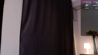 le_chan - saved private chat from chatrurbate newmodel pump heels cumwhore