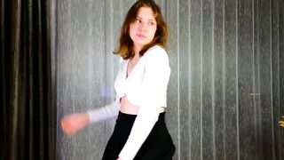 willacruise - showing off her beautiful tits punish cei longhair ftm